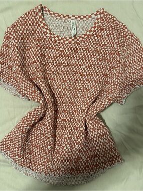 American Eagle Outfitters Rust & White Smocked Checker Knit Top